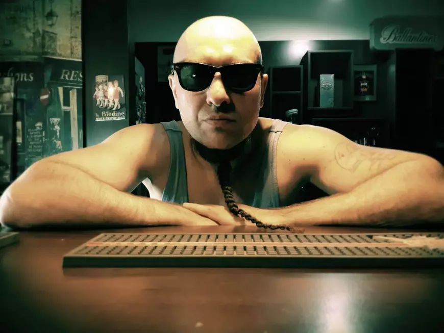 Cristi Minculescu face un experiment muzical cu Pacha Man