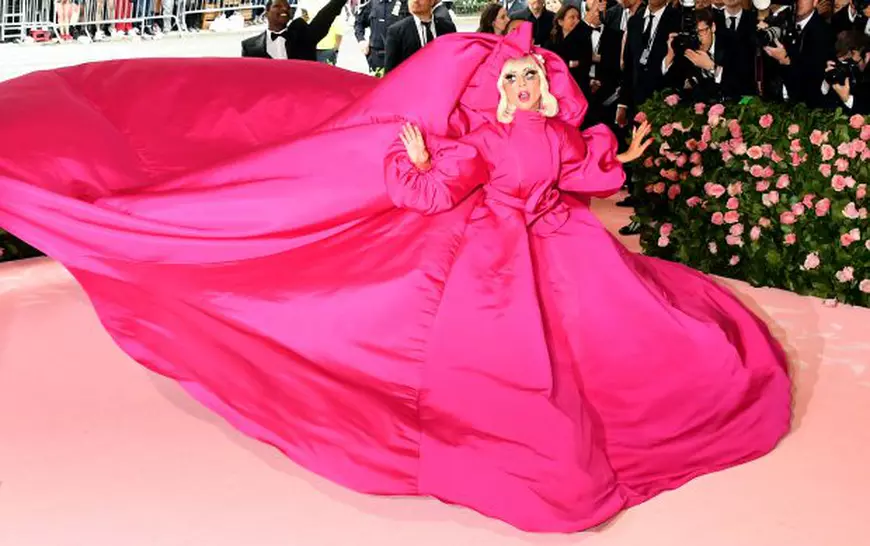 FOTO | Met Gala 2019. Cele mai dramatice look-uri de pe covorul roz. Lady Gaga, Katy Perry și Celine Dion, printre vedetele care au făcut senzație