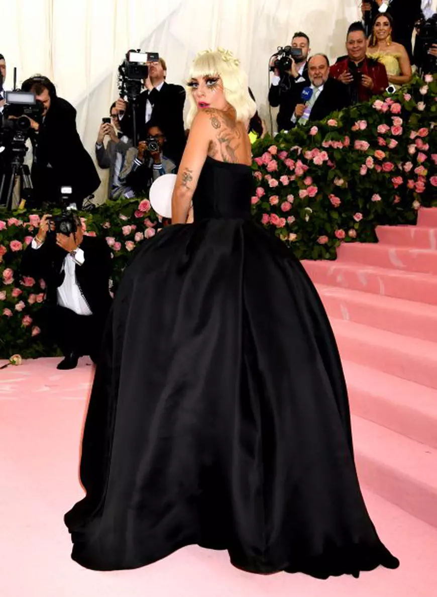 FOTO | Met Gala 2019. Cele mai dramatice look-uri de pe covorul roz. Lady Gaga, Katy Perry și Celine Dion, printre vedetele care au făcut senzație