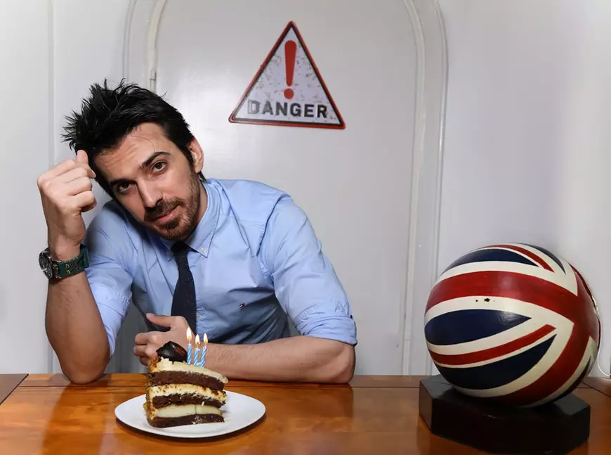 Cum a fost surprins Tuncay Ozturk de ziua lui de naștere. "Mi-aș dori să am mai multă intimitate și poate ceva mai mult de un prosop pe mine"