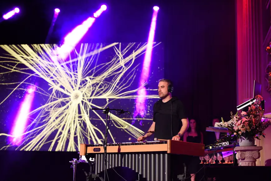 Zoli Toth a hotărât să-și serbeze ziua de naștere de două ori pe an. “Vreau să mă bucur mai mult de prieteni”