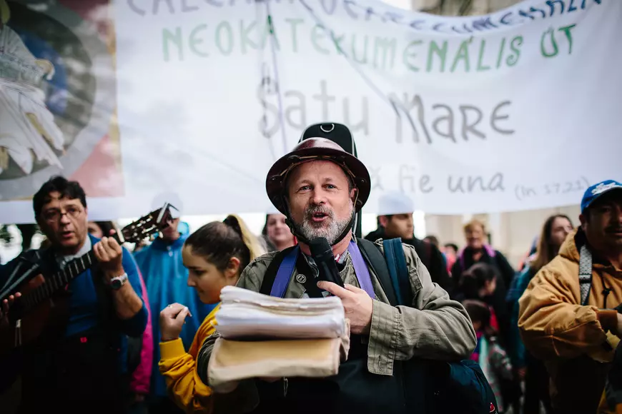 FOTOREPORTAJ DOCUMENTARIA / ”Dumnezeu e printre noi”, a spus Papa Francisc la Șumuleu-Ciuc. Imaginile unei zile cu o încărcătură spirituală aparte