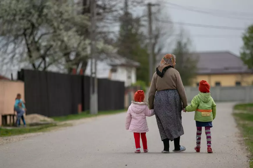 VIDEO | Primar PSD condamnat la 3 ani cu suspendare pentru moartea unei fete într-o groapă cu rahat e acum director adjunct la Direcția pentru Agricultură