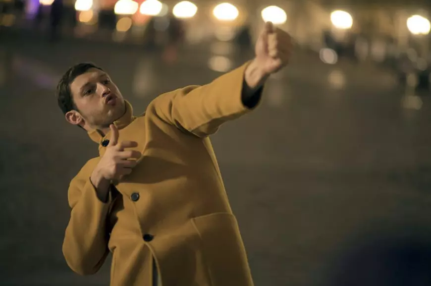 Recomandările culturale ale săptămânii. Îi găsim pe Karamazovi într-un club de noapte și descoperim prin ochii unui copil absurditatea unui regim politic criminal