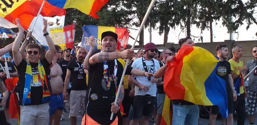 VIDEO | Fanii români au povestit pentru Libertatea că au trăit momente de groază în Malta: ”Un șofer a vrut să ne omoare”