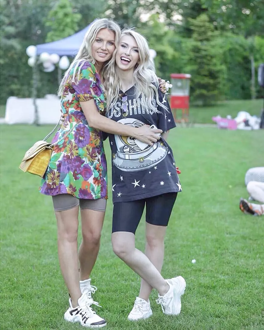 Ce i-a răspuns Andreea Bălan unui călugăr care a confundat-o cu Andreea Bănică