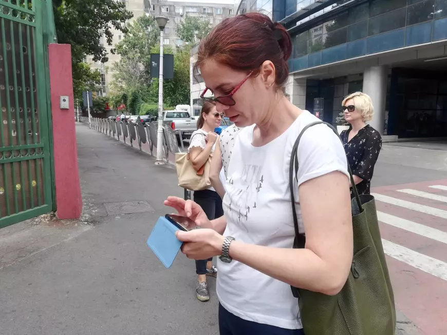 O mamă a făcut ce nu a putut Ministerul Educației: Evaluarea Națională accesibilă pentru elevii cu dislexie