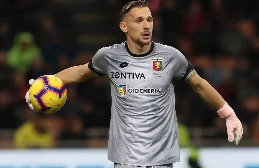Italiano vero! Portretul lui Ionuț Andrei Radu, cel mai bine cotat fotbalist român, care în afara gazonului este un mare amator de modă