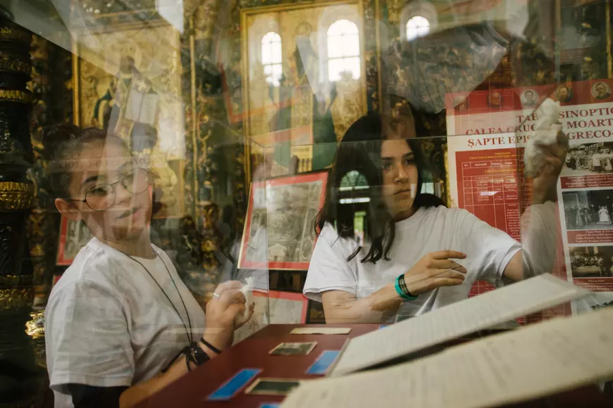 FOTOREPORTAJ DOCUMENTARIA / Blaj. Micul oraș din Alba se pregătește pentru marea vizită a Suveranului Pontif