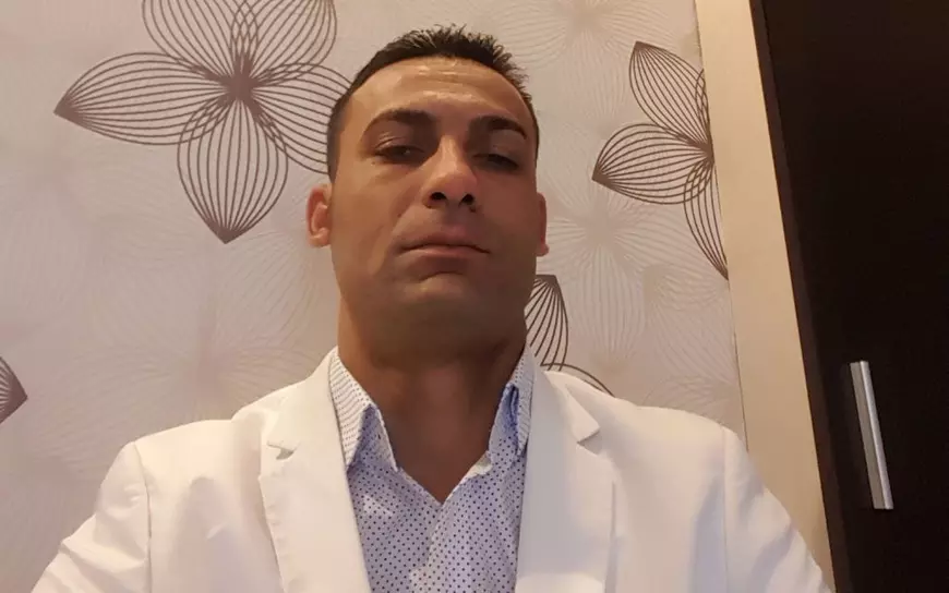 The story unwrapped “without fear or favor” about the Romanian family The New York Times has used to attack Trump. «Baby Constantin»’s father has been convicted twice in France and he is under investigation for a violent crime in Râmnicu-Vâlcea. The mother stated she had been abusively sterilised in Romania, although her consent is filed at the County Hospital