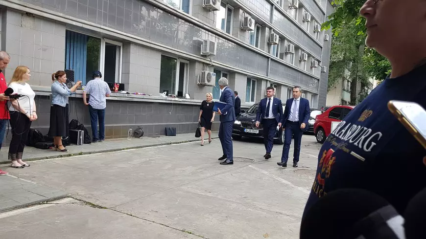 Tensiune maximă în PSD. Apare scenariul unui complot pentru dărâmarea Puterii. Dăncilă, reproş către colegi: "Am fost lăsată singură!" (surse)