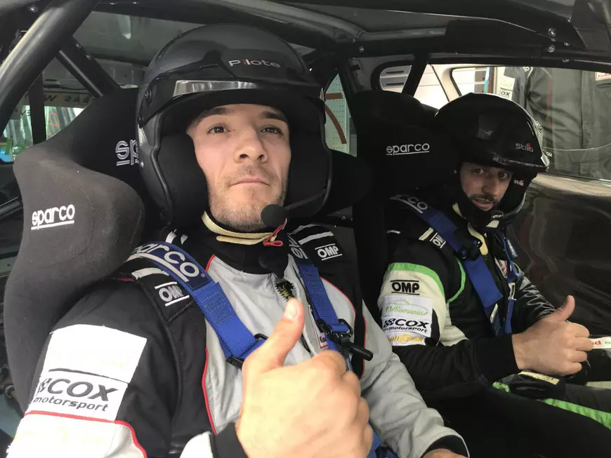 Cel mai bun luptător român de MMA, Ion Pascu, băgat ”în corzi” de un pilot