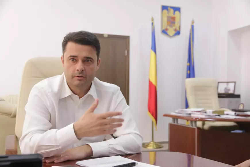 Vă recomandăm 7 super-lecturi de weekend. De la locuri de joacă 54 de milioane de euro în sectorul 5, la zbuciumul unei familii ai cărei copii au crescut între Spania si România