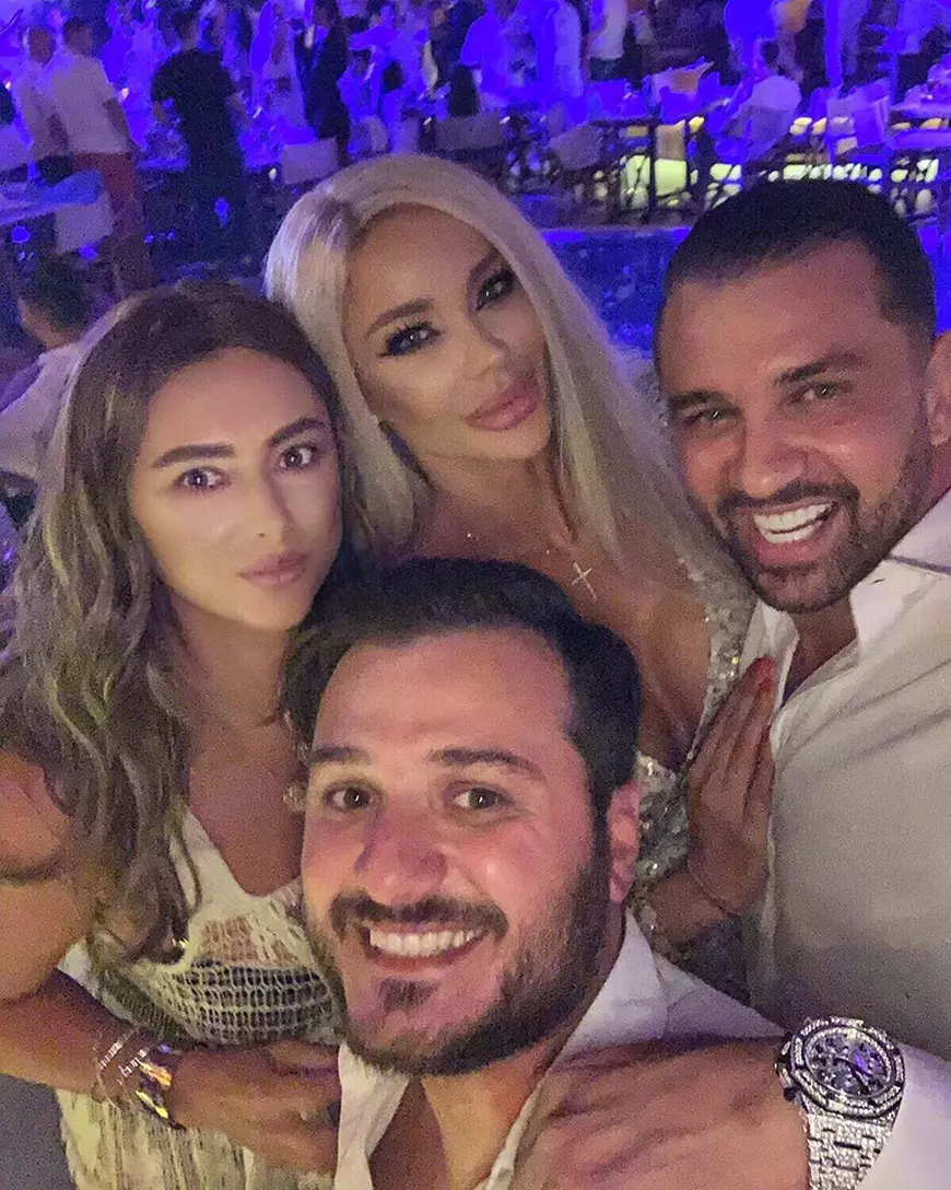 Bianca Drăgușanu, la distracție în club cu Alex Bodi