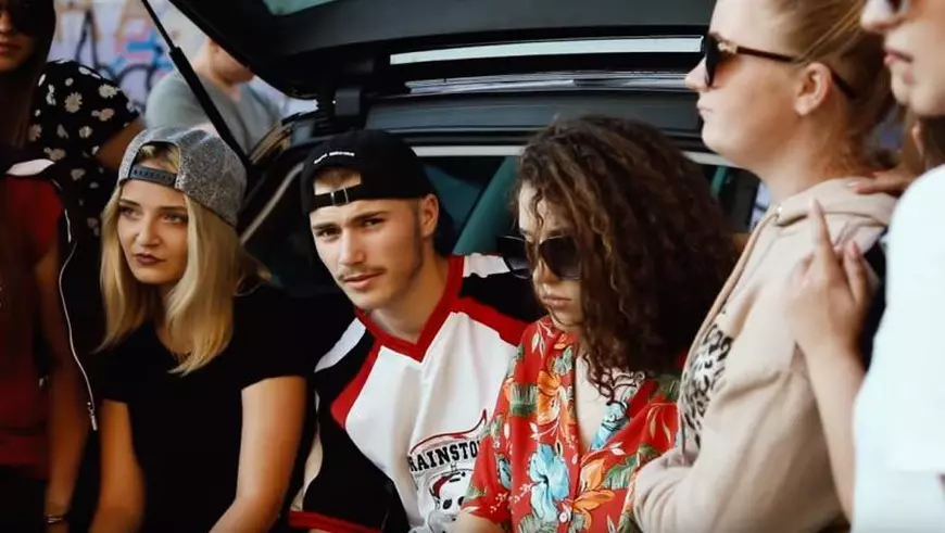 Dan Chicoș, profesorul care i-a inspirat pe elevii din Târgu Frumos să facă piesa hip-hop despre Andronescu: "Nu mi-a fost teamă. E ca o mică răzbunare a lor"