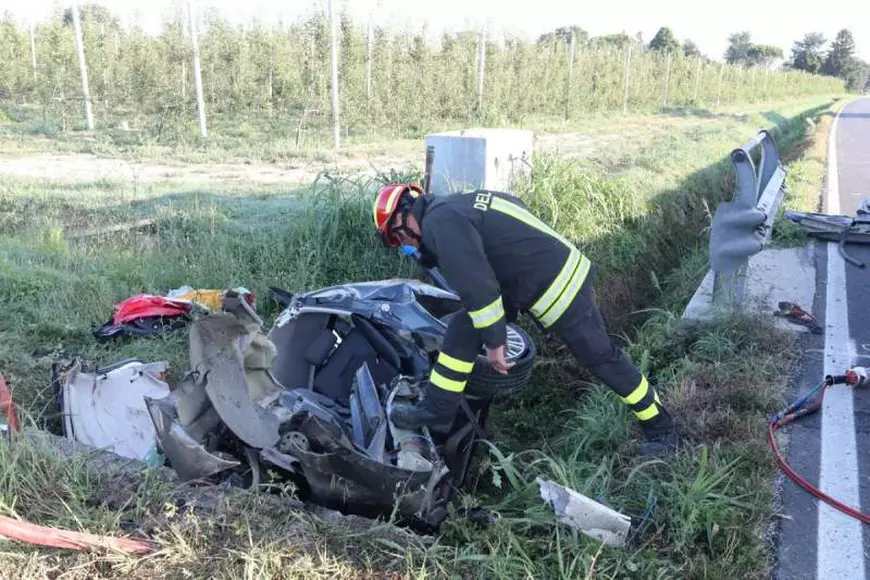 Patru tineri români au murit într-un accident cumplit, în Italia
