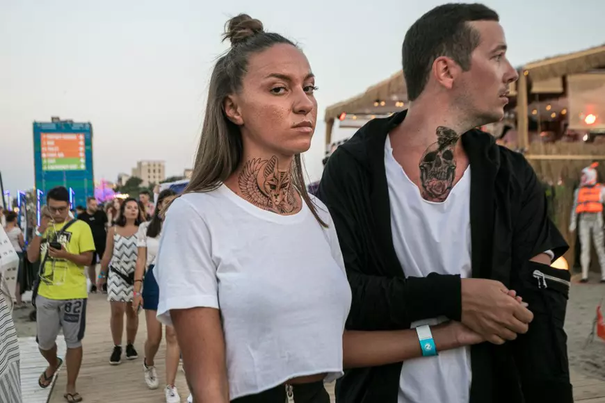 GALERIE FOTO/ Animalele de pe gât! Trendul în materie de tatuaje la Neversea 2019
