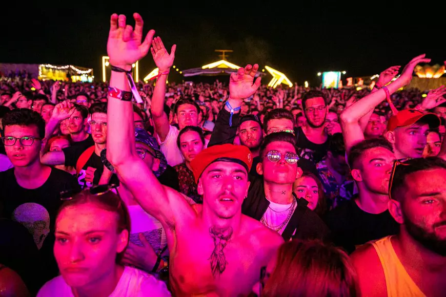 GALERIE FOTO/ Animalele de pe gât! Trendul în materie de tatuaje la Neversea 2019