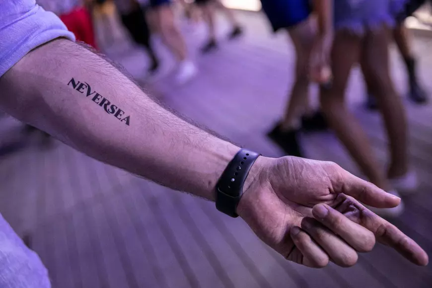 GALERIE FOTO/ Animalele de pe gât! Trendul în materie de tatuaje la Neversea 2019