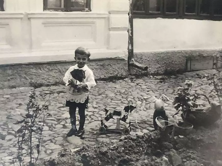 A murit tatăl Amaliei Năstase. "Astăzi ne-am despărțit în această lume"