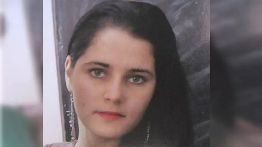 Cartelele prepay ar trebui vândute doar cu buletinul. Dreptul la viaţă al unor copii e mai important decât teama unora că ar putea fi „ascultaţi”