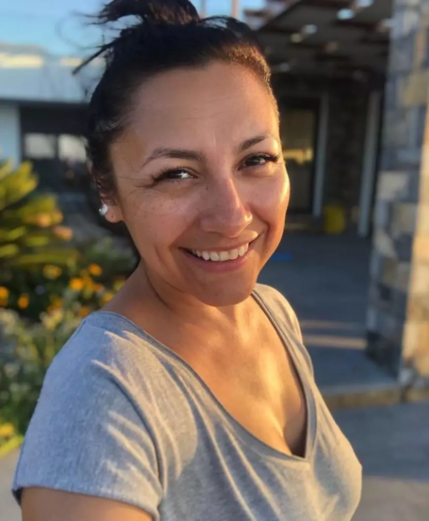Andra s-a pozat complet nemachiată și a făcut publică imaginea. „Asta sper să simțiți și voi”