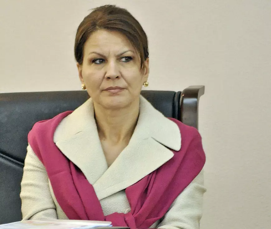 WHO'S HOT, WHO’S NOT | Revenirea matricială a lui Keanu Reeves vs atitudinea disprețuitoare a Vioricăi Mihalașcu