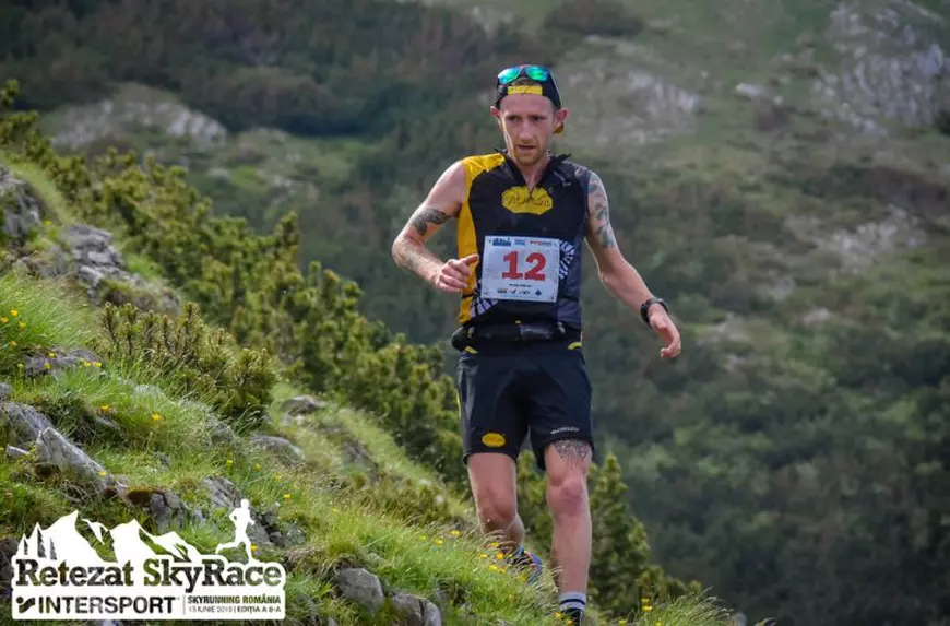După podium în România, Scott Hawker vrea și Top 3 în Franța, la UTMB