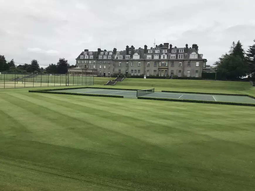 „O iubesc pe Halep! Nu a schimbat-o celebritatea. Știu sacrificiile familiei, parcă mă văd pe mine și pe băieți”. Interviu cu Judy, fostă jucătoare și antrenoare de tenis, mama fraților Andy și Jamie Murray