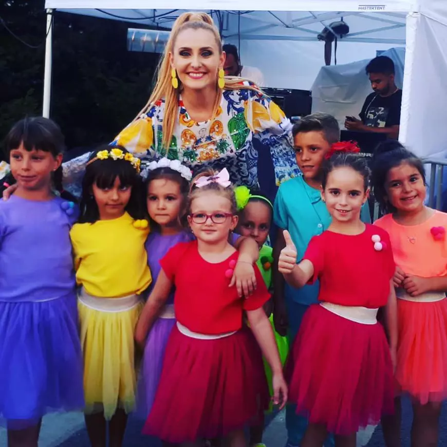 Alina Sorescu adună roadele după copiii de la școala ei de muzică: Am reușit să cântăm pentru campanii importante”