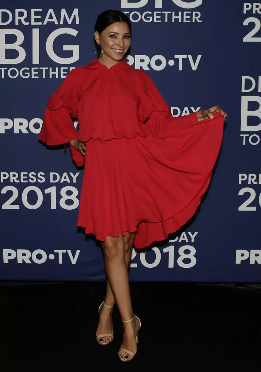 Corina Caragea a câștigat bani din reclame și modelling, înainte să ajungă la TV. Primul job l-a avut în liceu