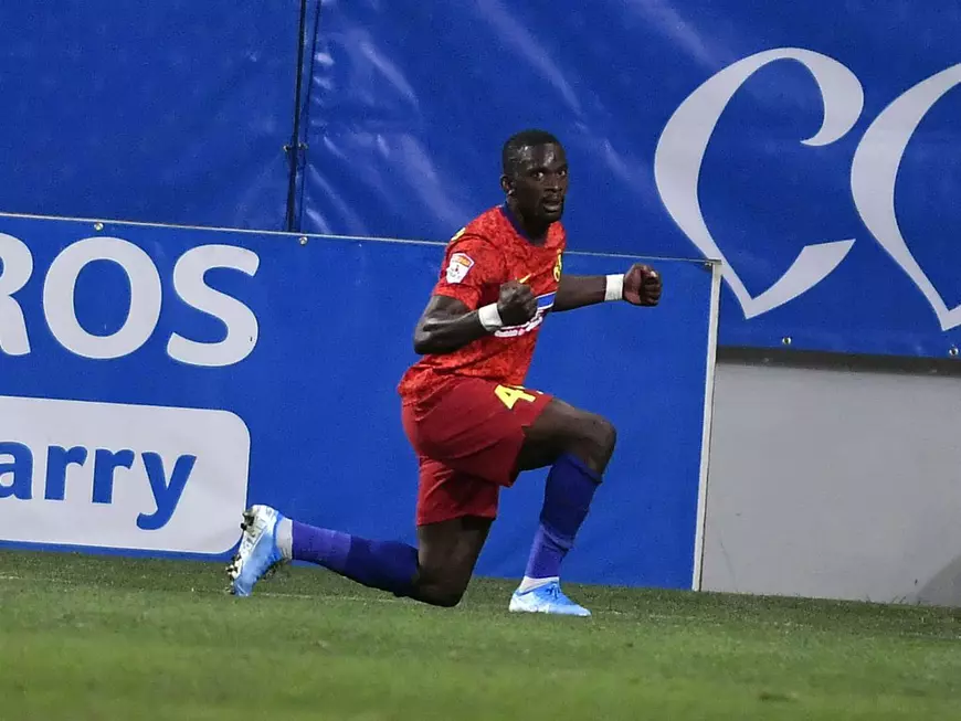 Mister Gigi l-a bătut pe nea Piți. ”Zero șuturi pe poartă” versus ”N-am jucat cu Steaua”