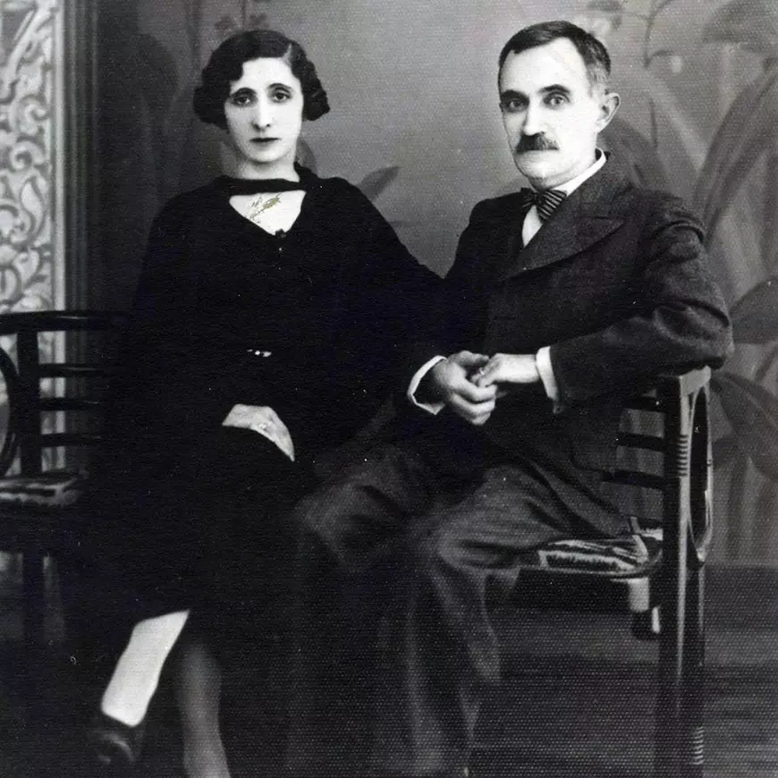 POVEȘTI DIN BUCUREȘTI |  Casa memorială George Bacovia, darul făcut lumii de soția lui, zâna bună a celui mai trist om din lume