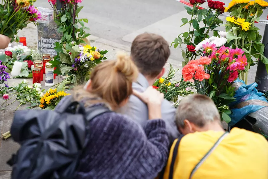 UPDATE | Şoferul care a lovit mortal patru oameni în centrul Berlinului ar fi suferit o criză de epilepsie