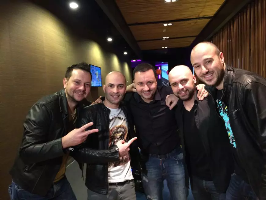 Alex de la Trupa Zero își deschide salon de nunți