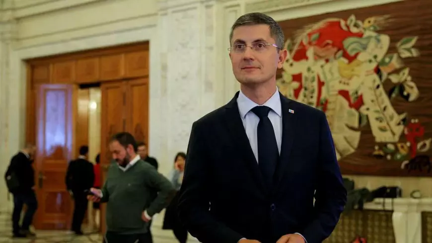 5 superlecturi de weekend. De la copiii care evadează din întuneric făcând escaladă, până la reparaţia autorităţilor britanice faţă de românca pe care o discriminaseră