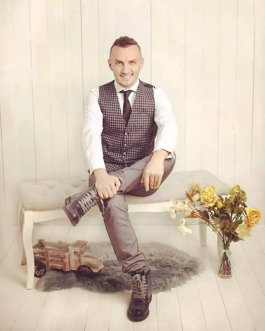 La 20 de ani de când cânta “Suzana, mi-ai furat banana”, Mihai Trăistariu a devenit speaker inspirațional pentru tineri