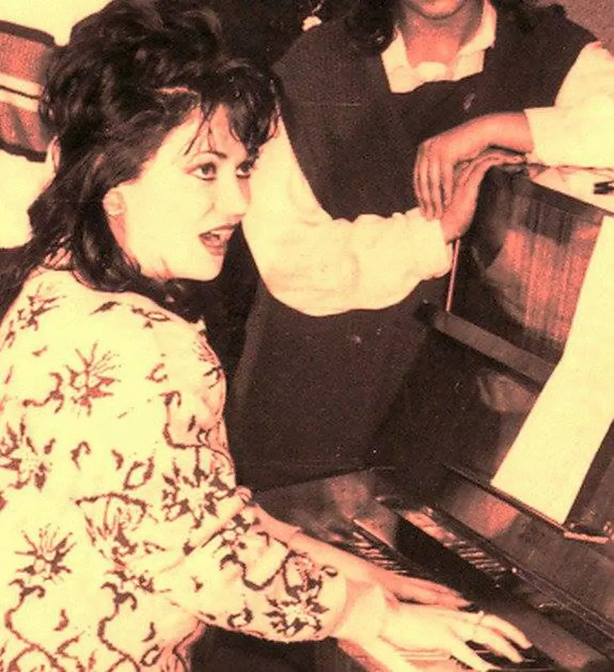 Comemorare săracă pentru Mihaela Runceanu. La 30 de ani de la moartea cântăreței, doar o mână de artiști se adună la spectacolul în memoria ei