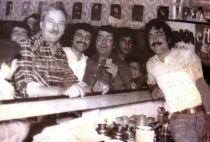 Atletul Albanez! Pravălia de dulciuri cu nume ciudat, singura afacere privată care a rezistat regimului comunist. Ceaușescu a băut aici bragă cu Charles de Gaulle!