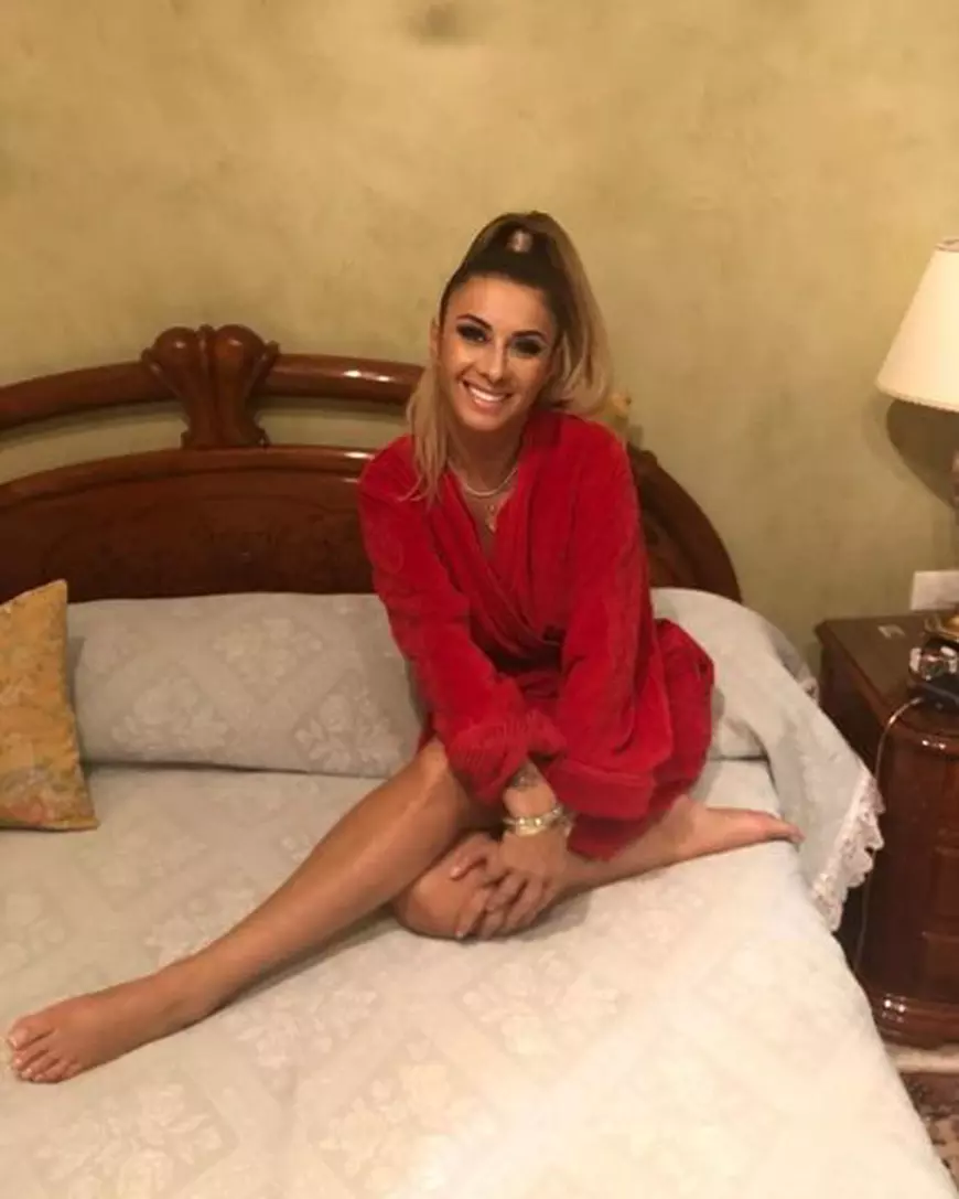 Cum e viața Anamariei Prodan în Dubai. "Nu înseamnă magazine, restaurante sau excursii exotice"