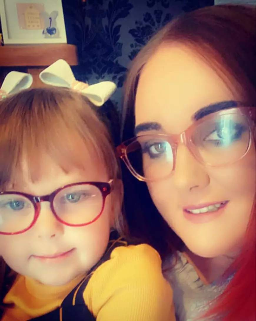 O fetiță de 3 ani din Irlanda de Nord a scăpat singură din mâinile răpitorului. Mama: ”Își tot cerea scuze că a fost nepoliticoasă cu bărbatul”