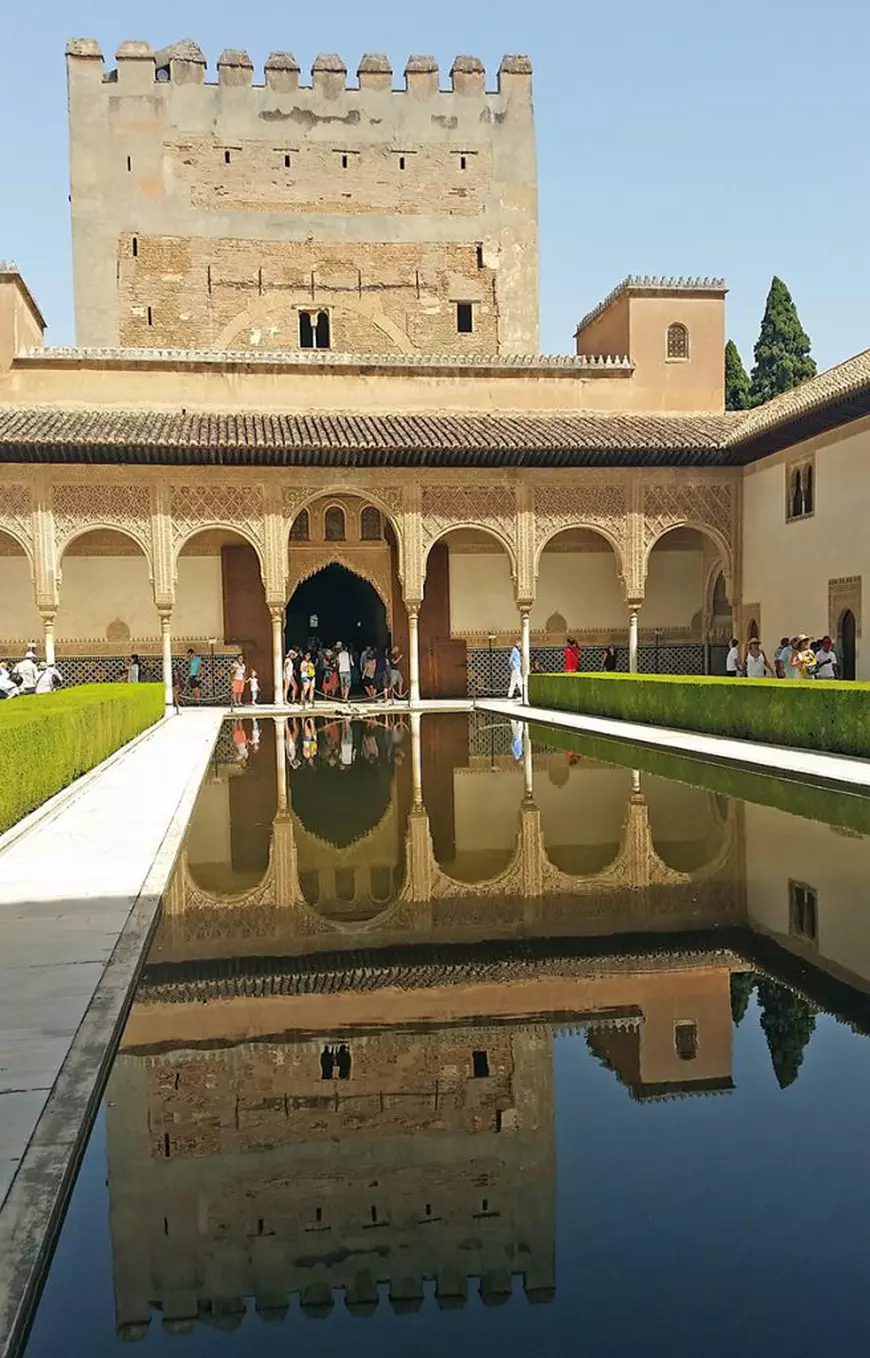 Ghid de vizitat Andaluzia, din Malaga până în Sevilla și înapoi. Sudul Spaniei este un loc ideal pentru o vacanță de toamnă!