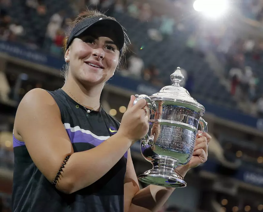 Acasă la bunicii Biancăi Andreescu, jucătoarea canadiană născută în Vâlcea și considerată revelația tenisului feminin: „E româncă, e de-a noastră!”
