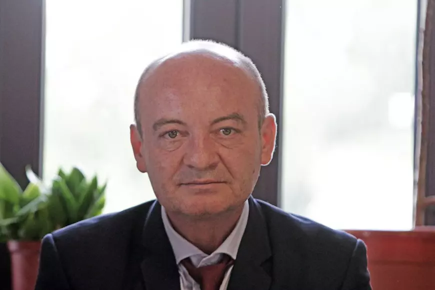 Supercom, superafacere: mai mulți bani, mai mult gunoi pe străzile din sectorul 2