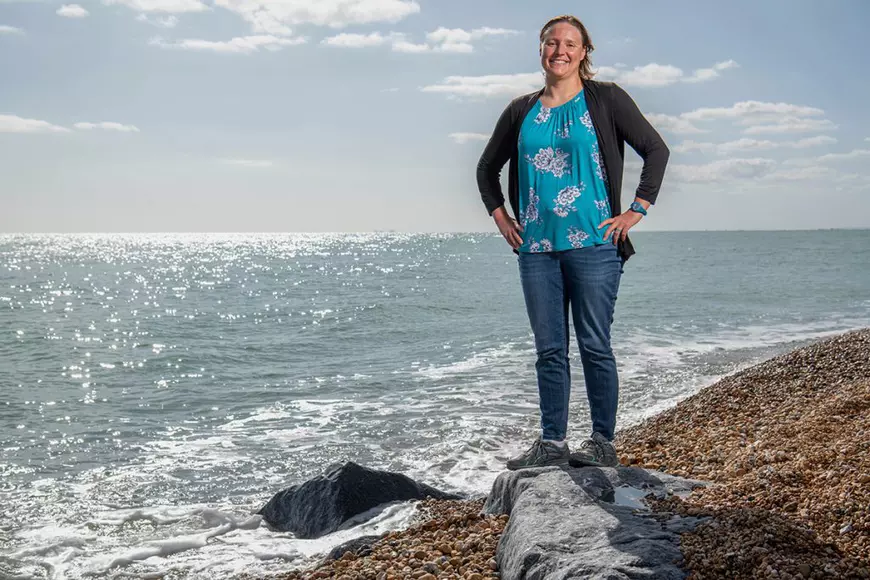 Who’s hot, who’s not | Lupta cu natura și boala a înotătoarei Sarah Thomas vs. lecturile perimate din învățământul românesc