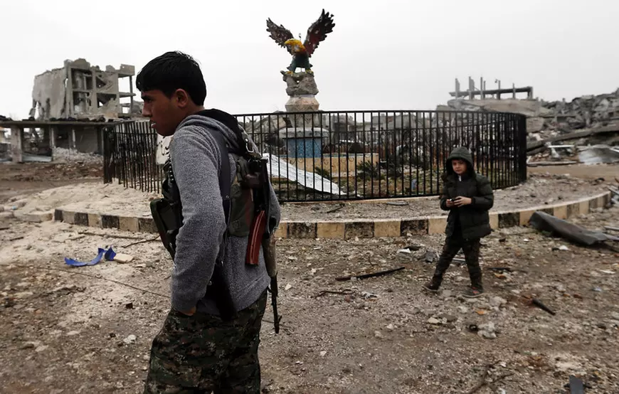 Butoiul cu pulbere de la granița Turcia - Siria, explicat de un specialist. Kurzii, seduși și abandonați de Unchiul Sam