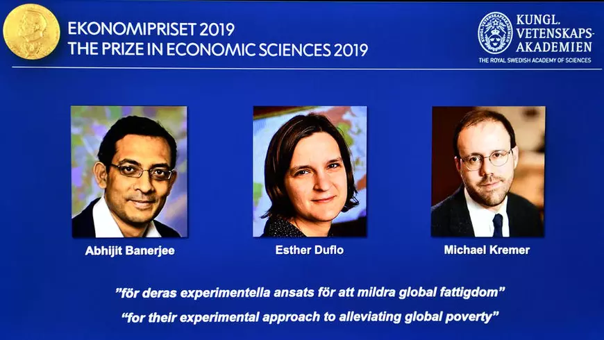 Premiul Nobel pentru Economie 2019 a fost acordat economiștilor Abhijit Banerjee, Esther Duflo și Michael Kremer, pentru munca lor în reducerea sărăciei la nivel mondial