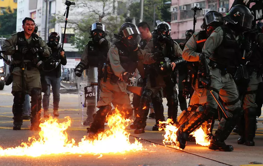 Realitatea necosmetizată din Hong Kong, la peste cinci luni de la declanșarea protestelor. Dezvăluirile unui jurnalist născut în insulă: cum doare când vezi de departe o revoluție la tine acasă