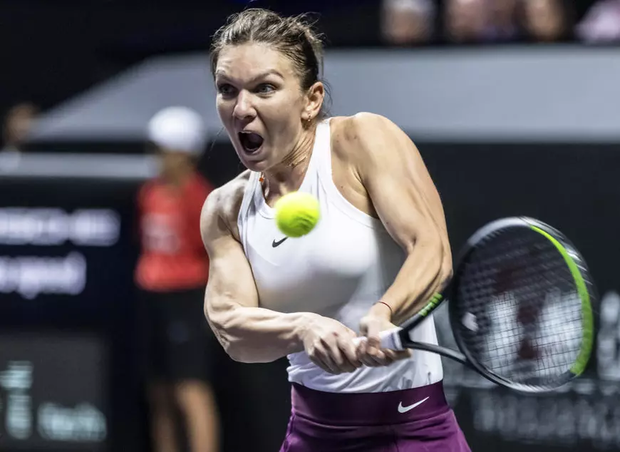 Simona Halep pierde cu Elina Svitolina, la Turneul Campioanelor 2019, după un meci neconvingător al româncei