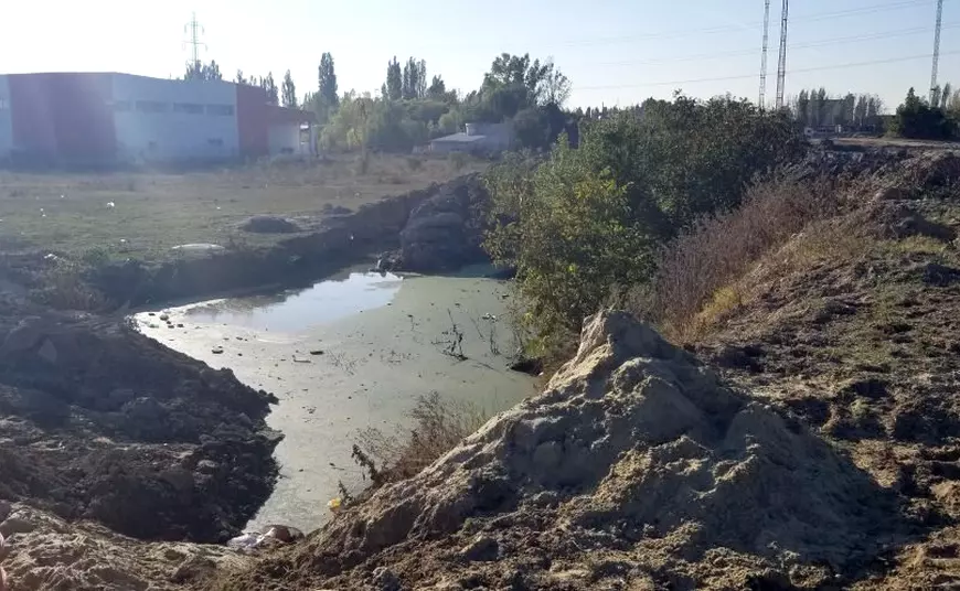 Primăria Sectorului 3, amendată pentru construirea stației de sortare a gunoaielor lângă casele din Cățelu. Libertatea a avertizat de acum o lună că nu există acord de mediu